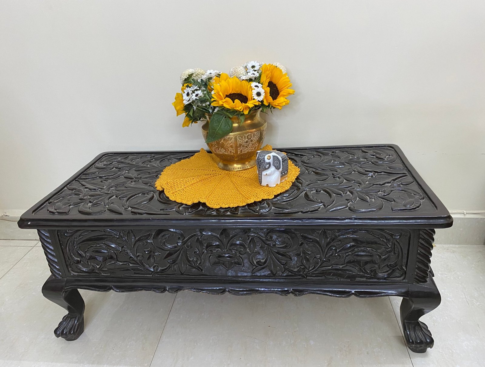 APRICOT YELLOW CROCHET PLACEMAT PRODUCT IMAGE