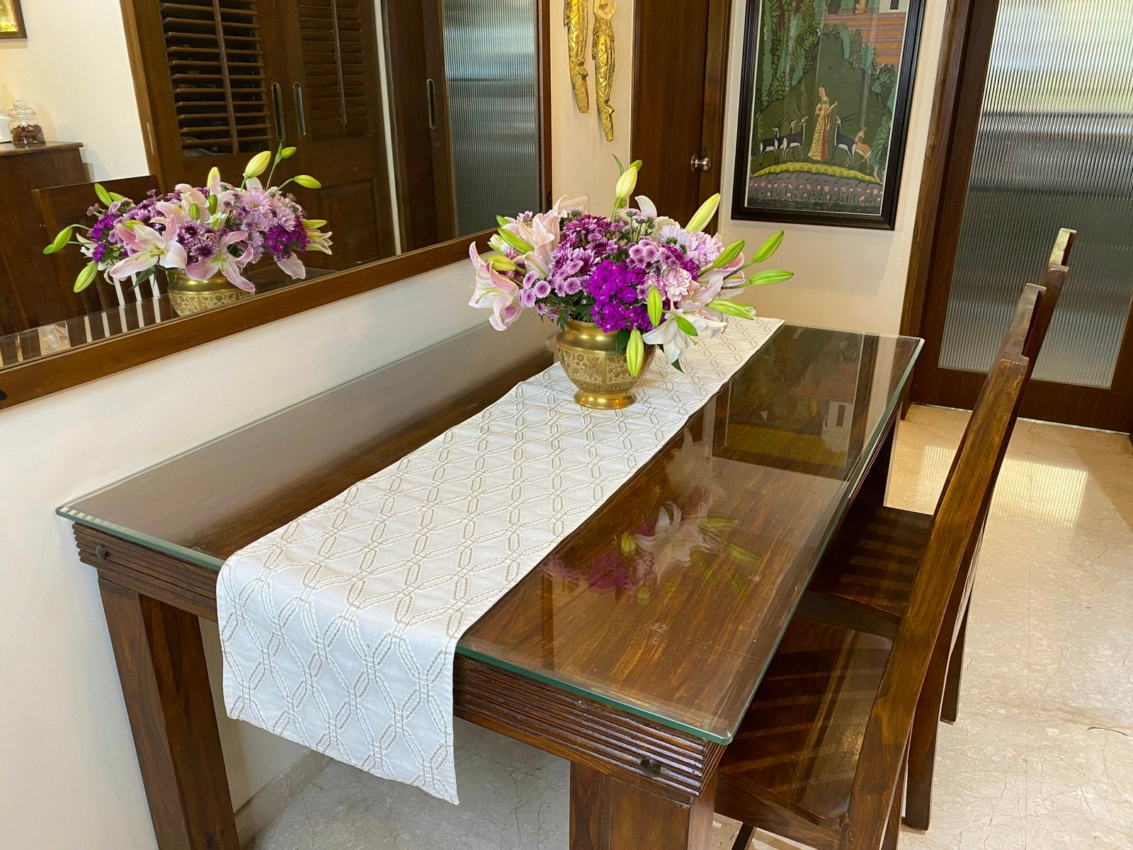 CRYSTAL_RUNNER_WHITE_PRIODUCT_IMAGE