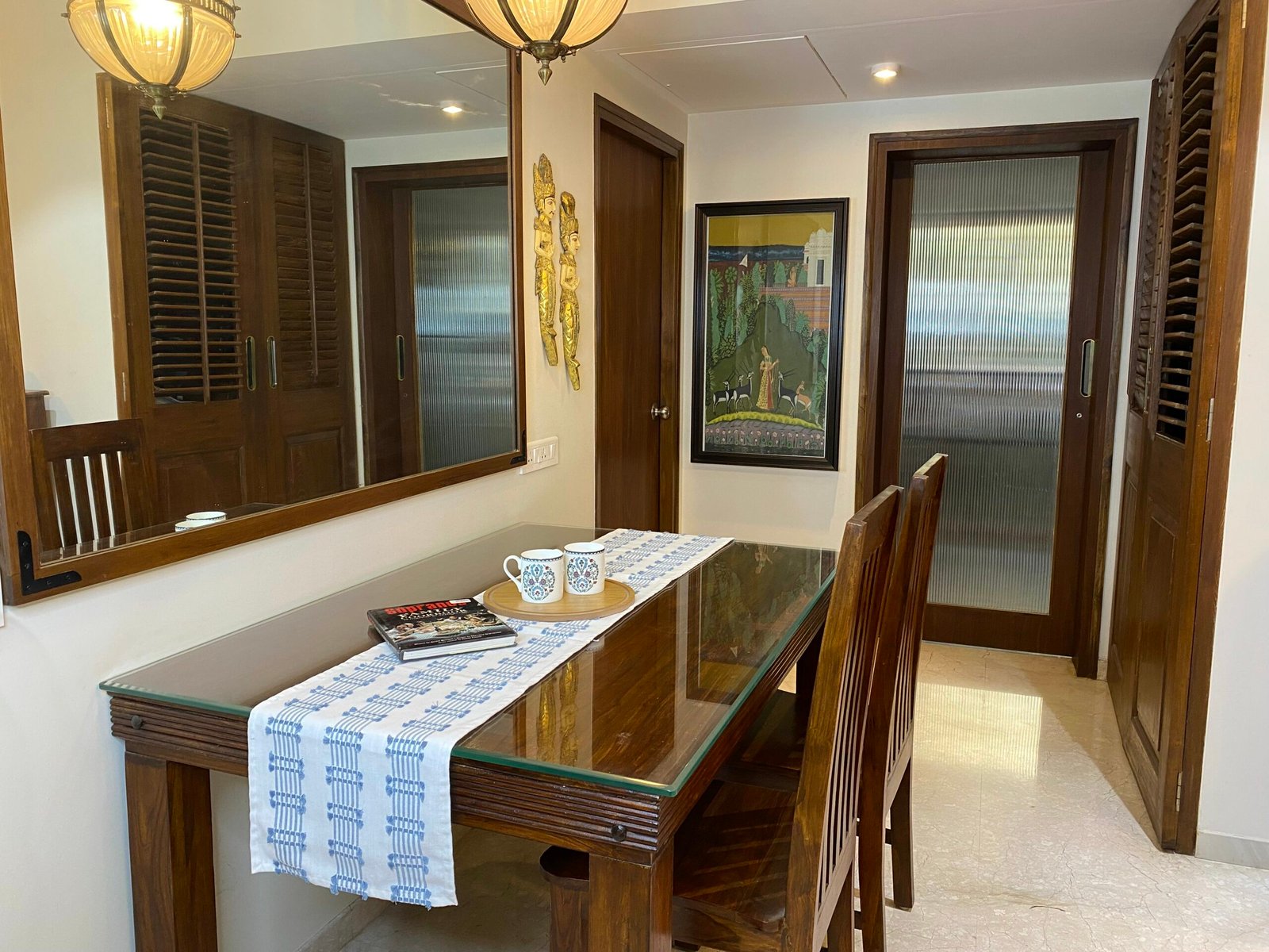 SYMPHONY_RUNNER_BLUE_LIFESTYLE_IMAGE_1