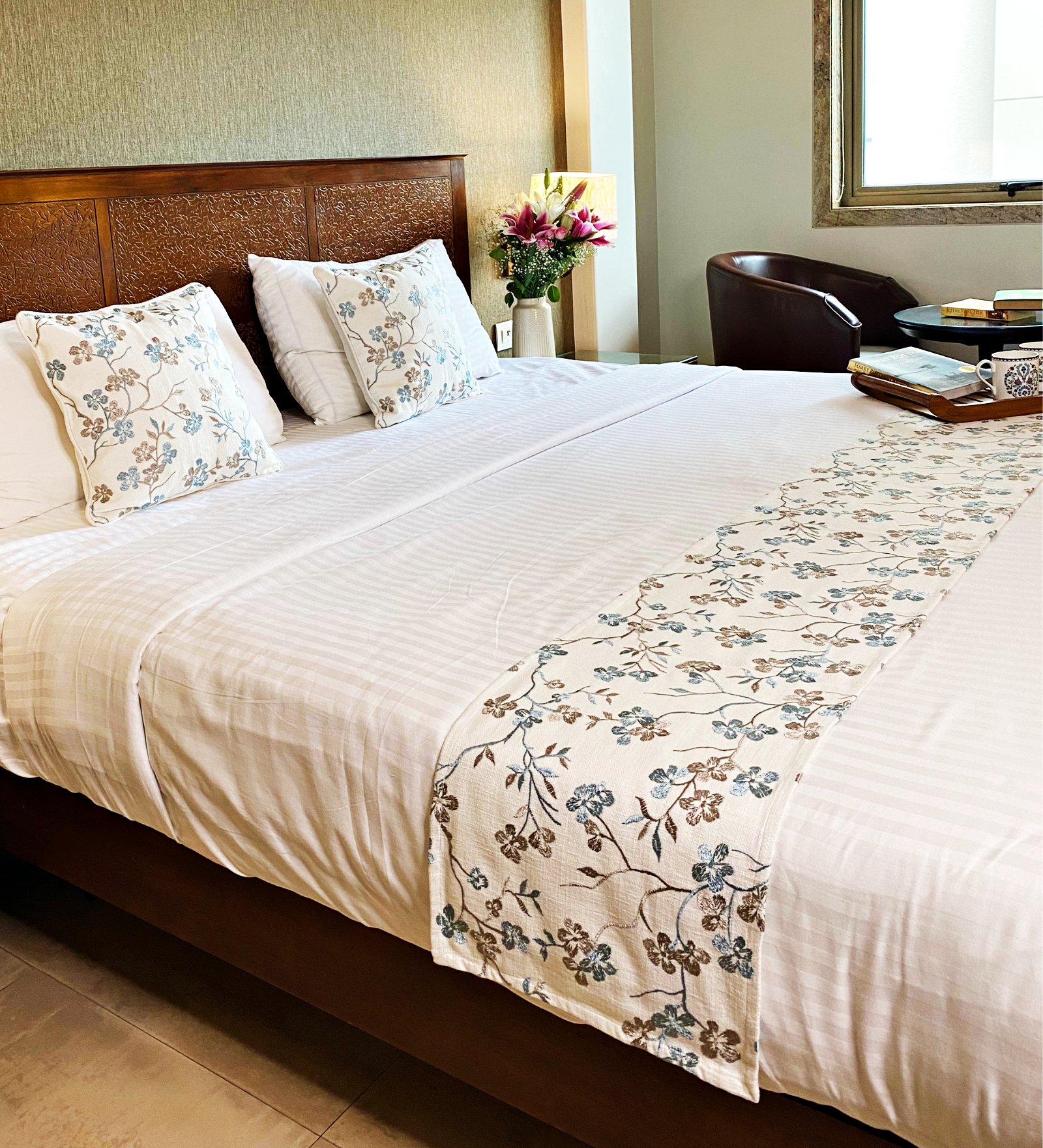 bluebell bedrunner side angle image