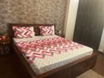 chevron pink double bedsheet side angle image