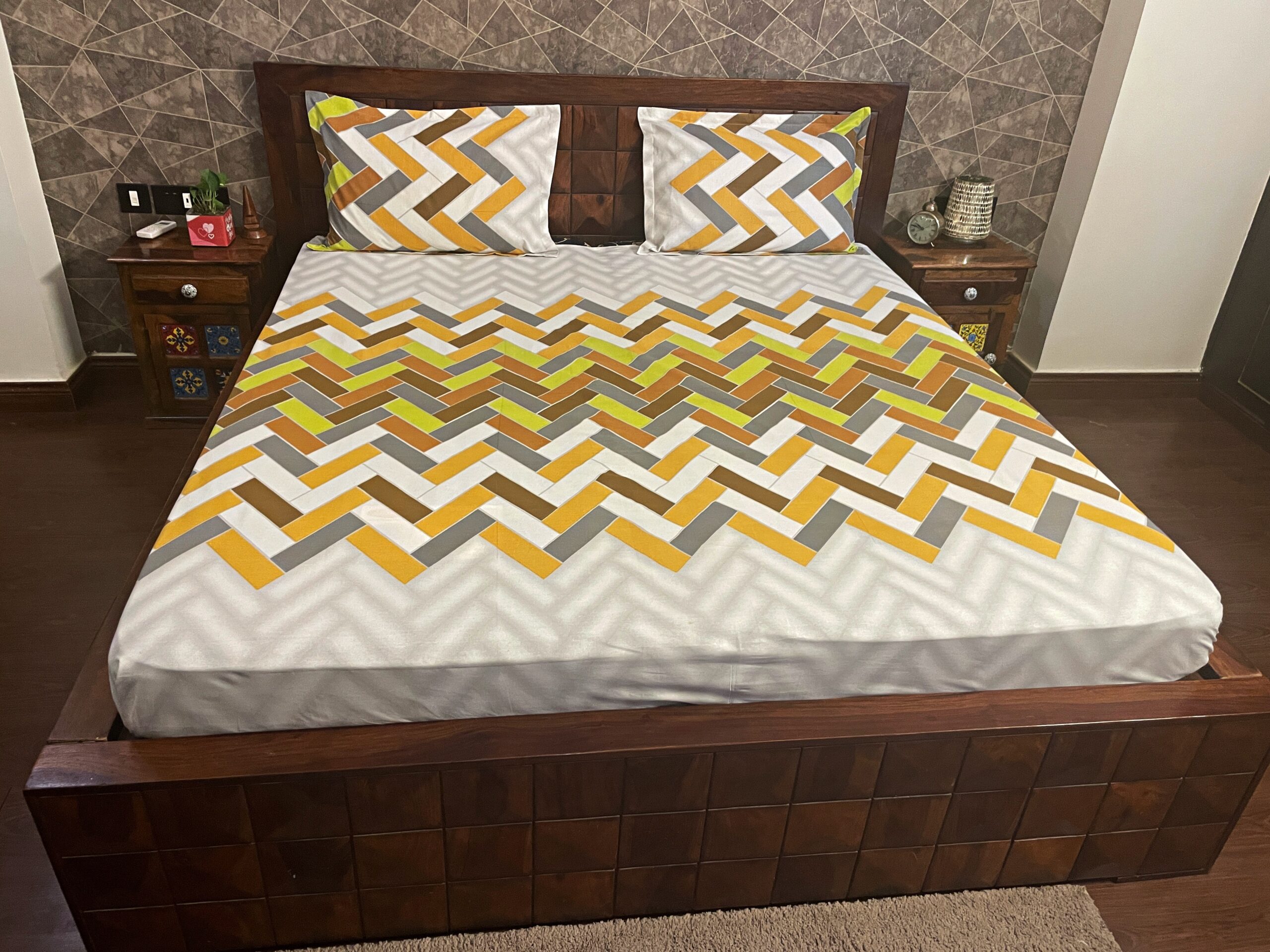 chevron yellow double bedsheet front angle image