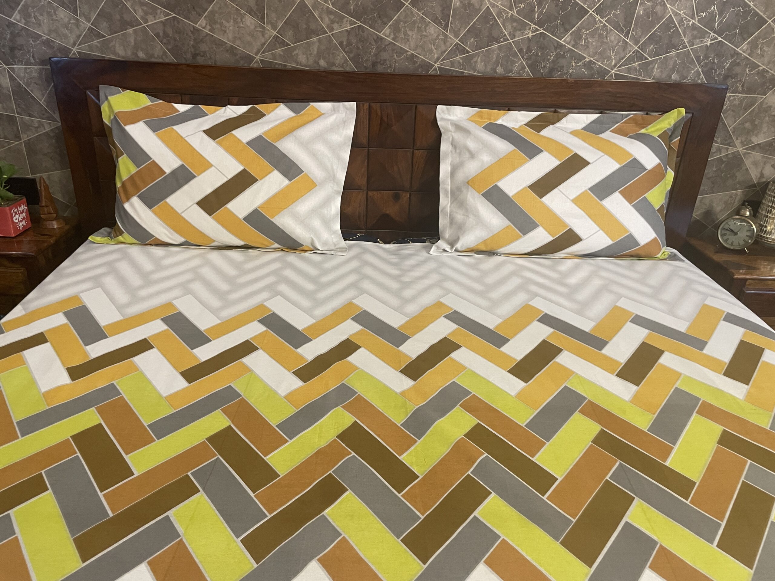 chevron yellow double bedsheet pillow image