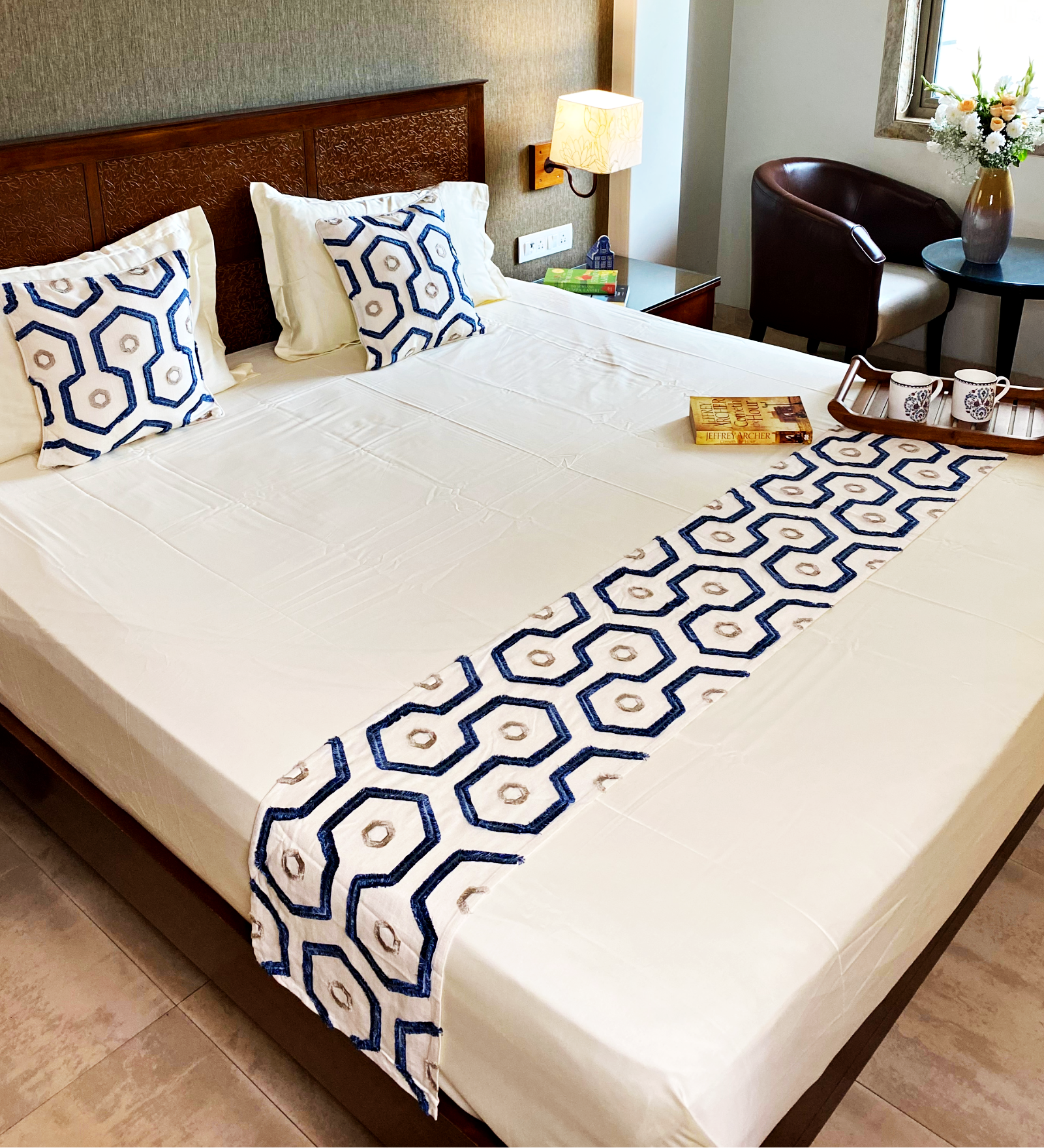 senary bedrunner top image