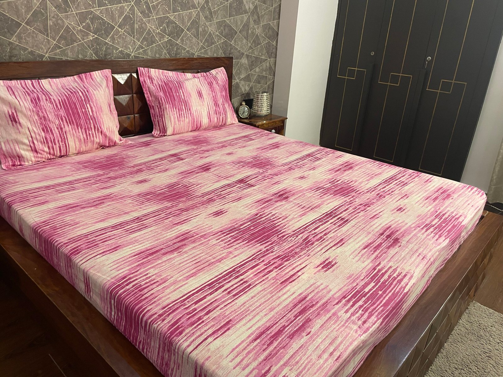 waves pink double bedsheet product shot 2