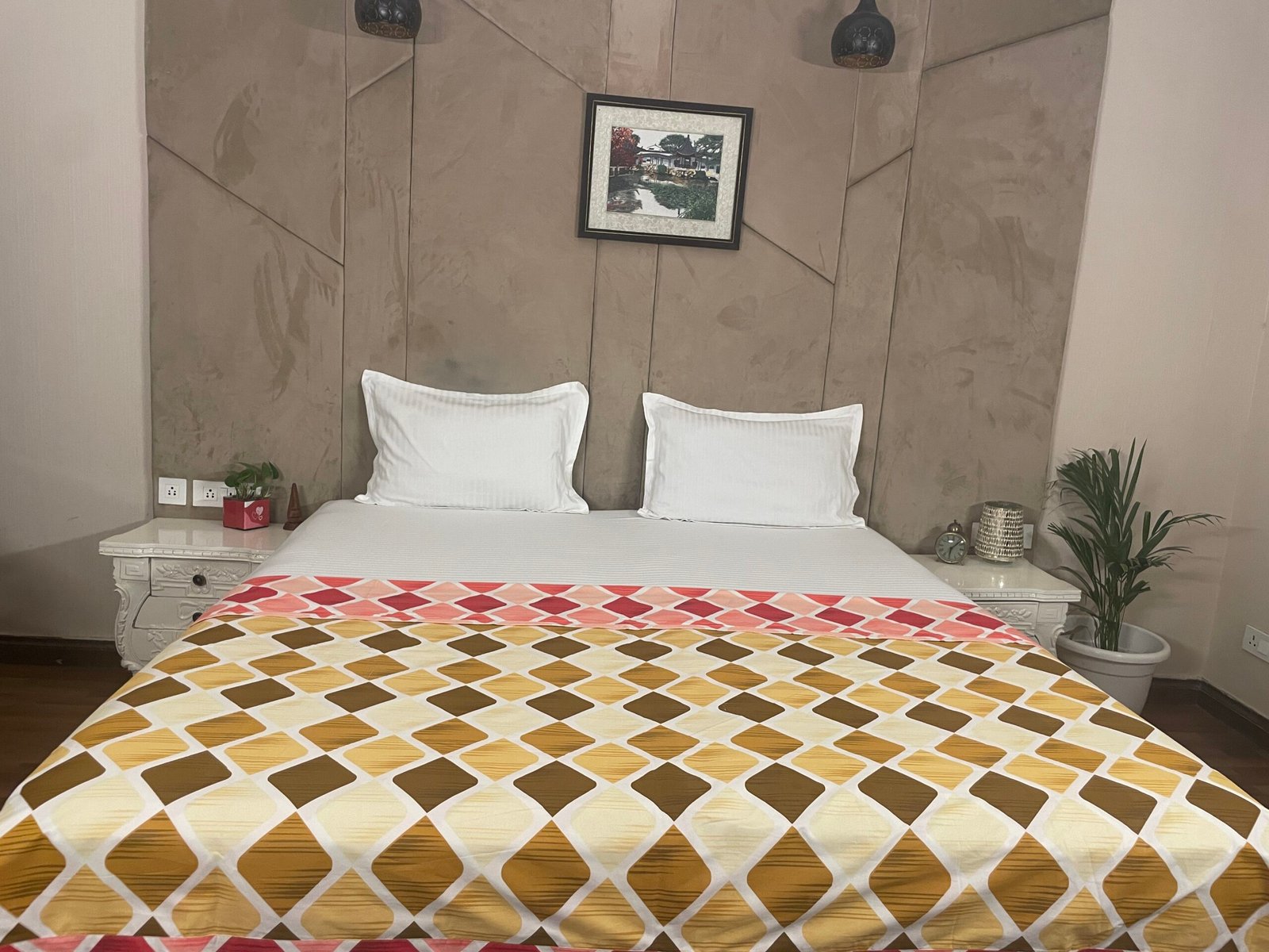 zircon reversible dohar orange_yellow front angle