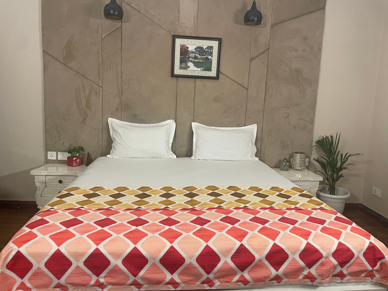 zircon reversible dohar orange_yellow frontangle 2