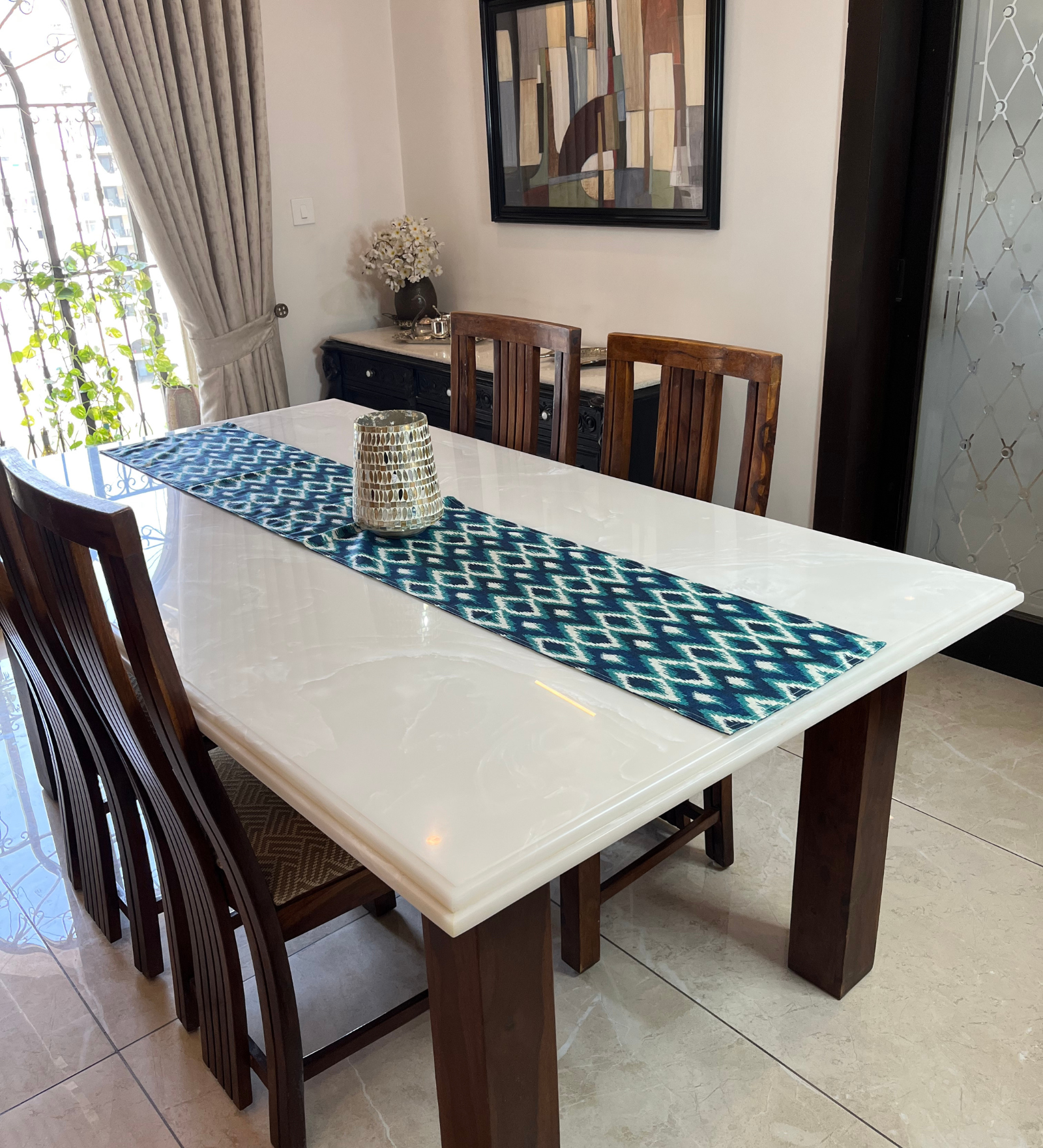 KASURI RUNNER LIFESTYLE IMAGE 1