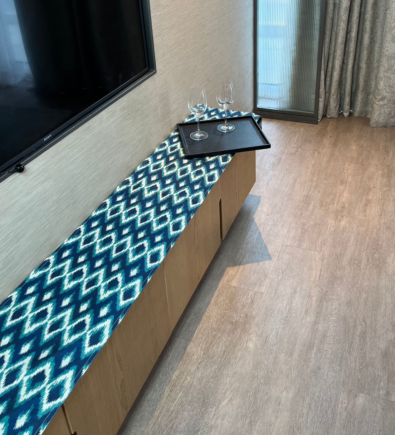 KASURI RUNNER LIFESTYLE IMAGE 3