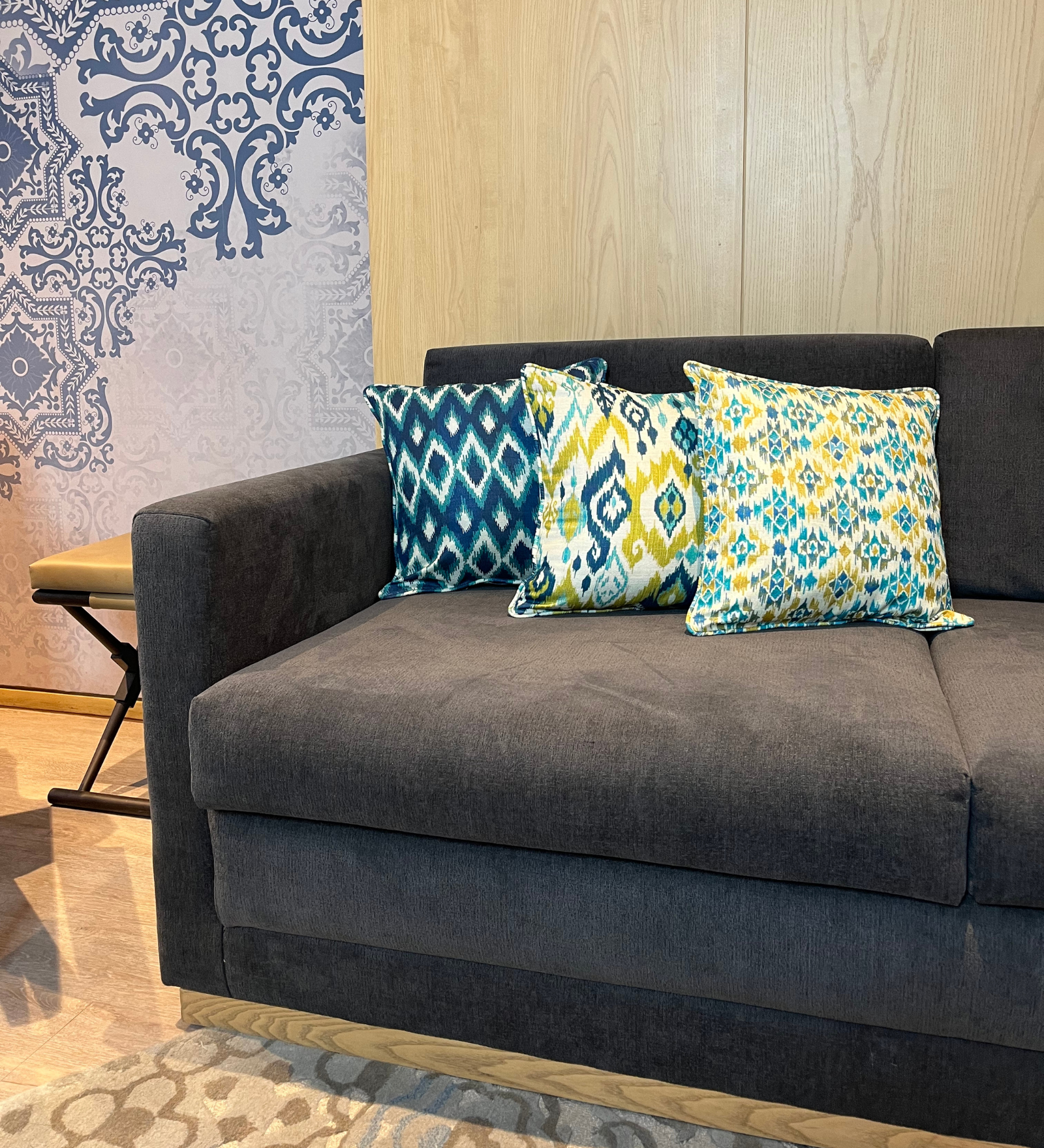 Kasuri cushion covers LIFESTYLE IMAGE 3