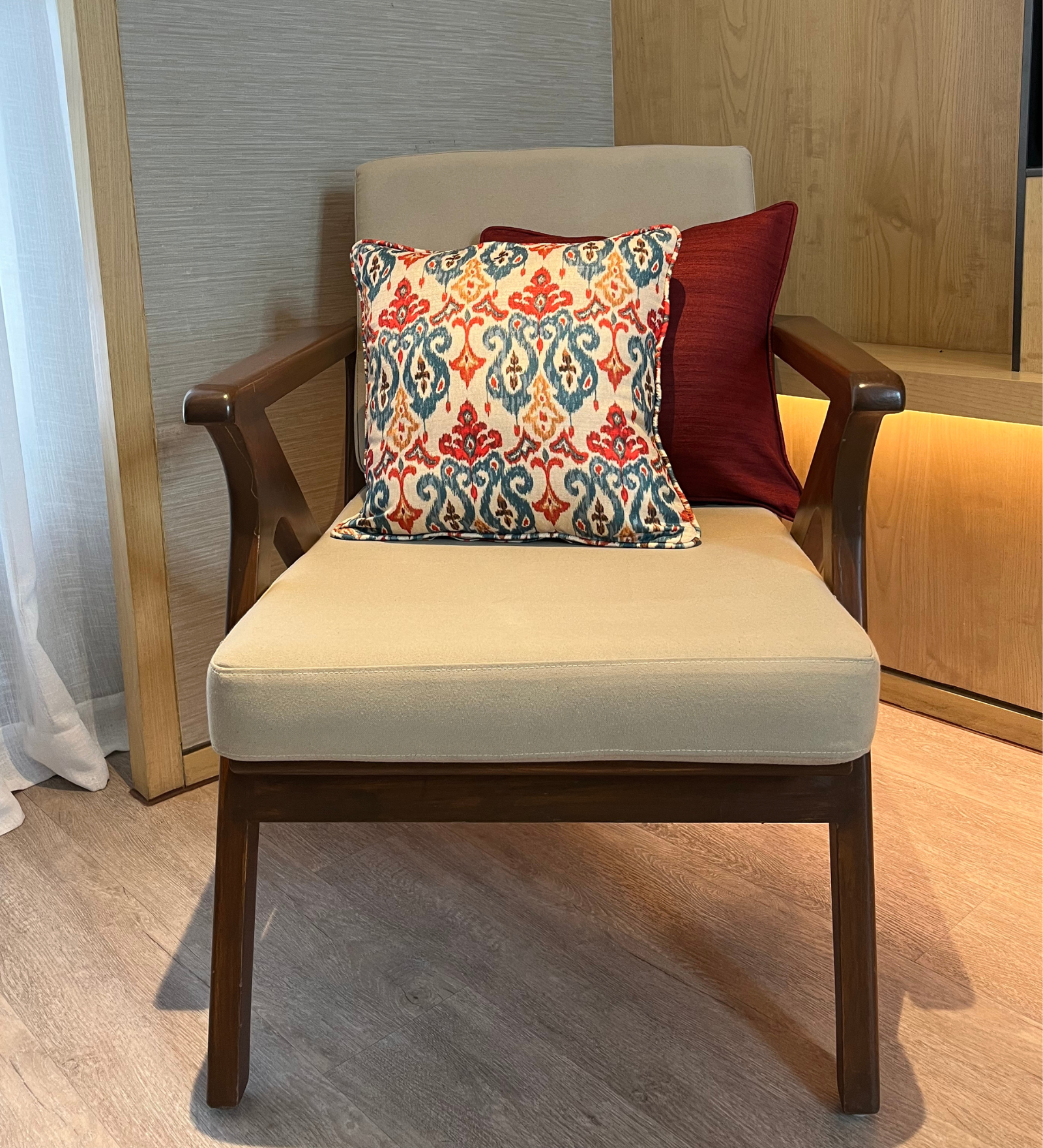 MATMEE CUSHION COVER LIFESTYLE IMAGE 1