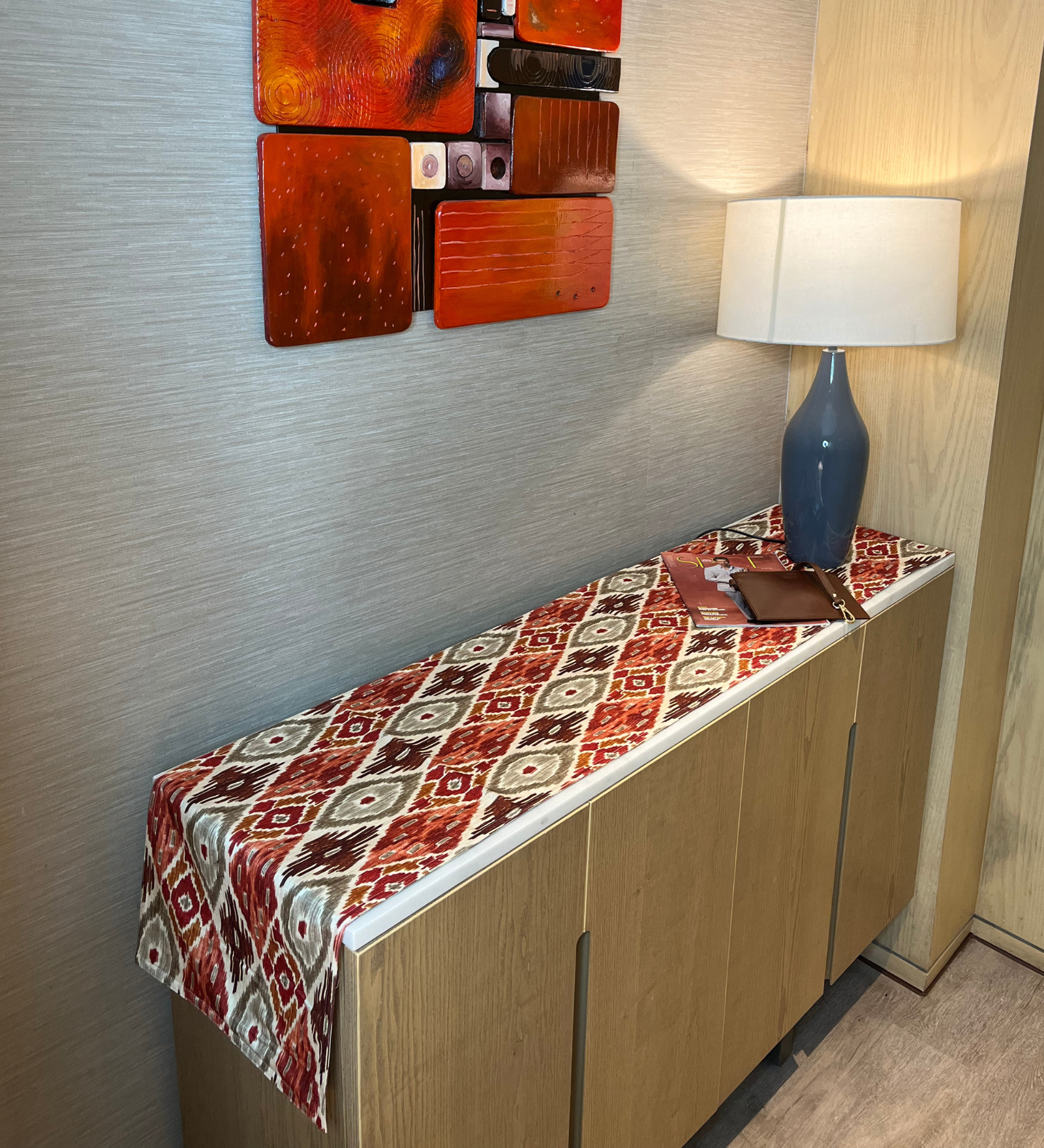 PATOLA RUNNER LIFESTYLE IMAGE 2