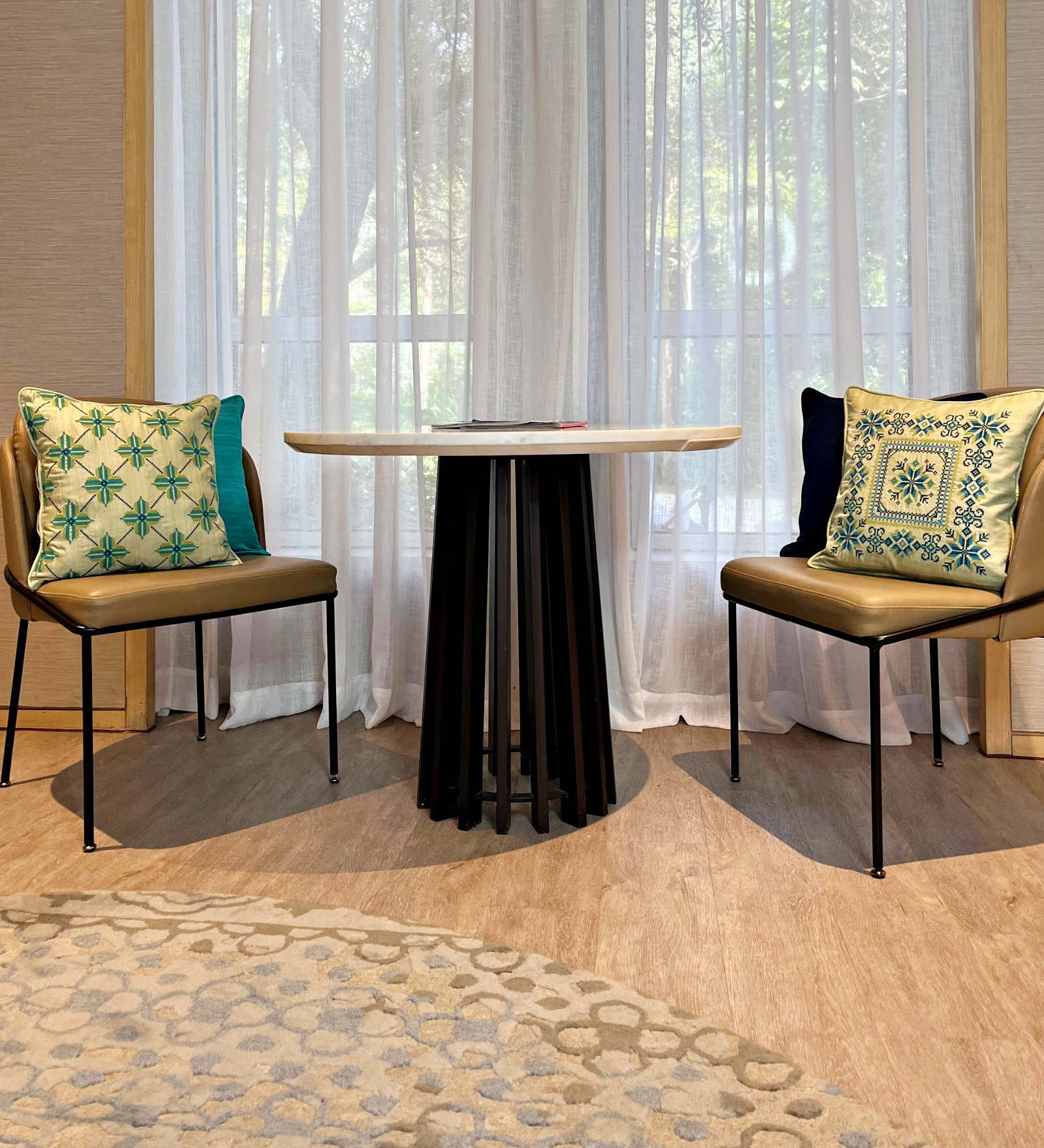 SIVAKA CUSHION COVERS LIFESTYLE IMAGE 4