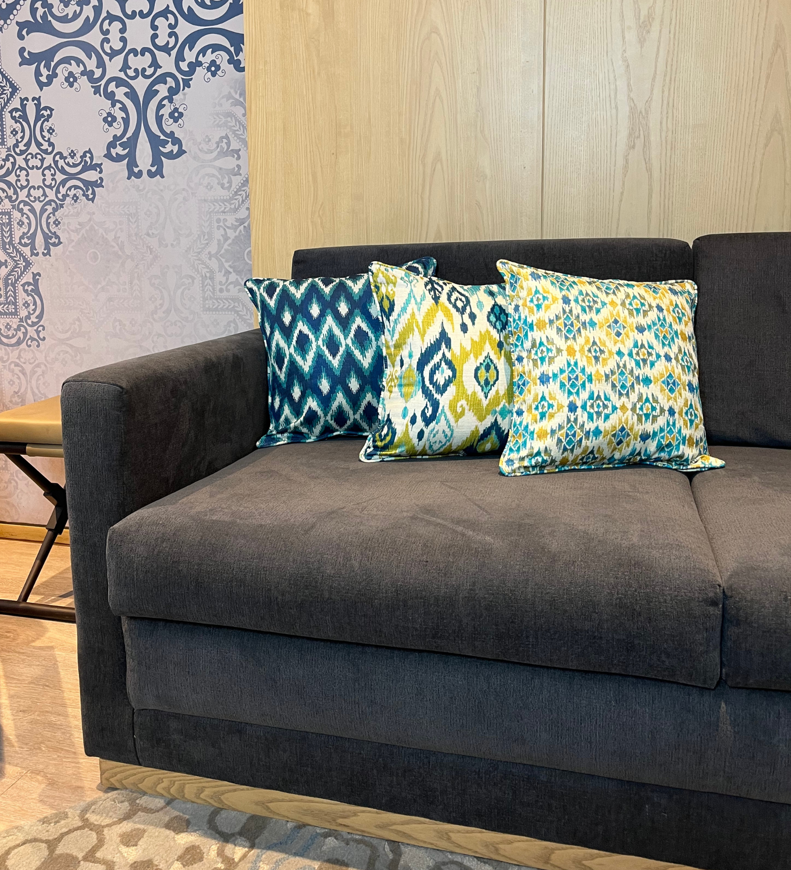 T’nalak CUSHION COVERS LIFESTYLE IMAGE 2
