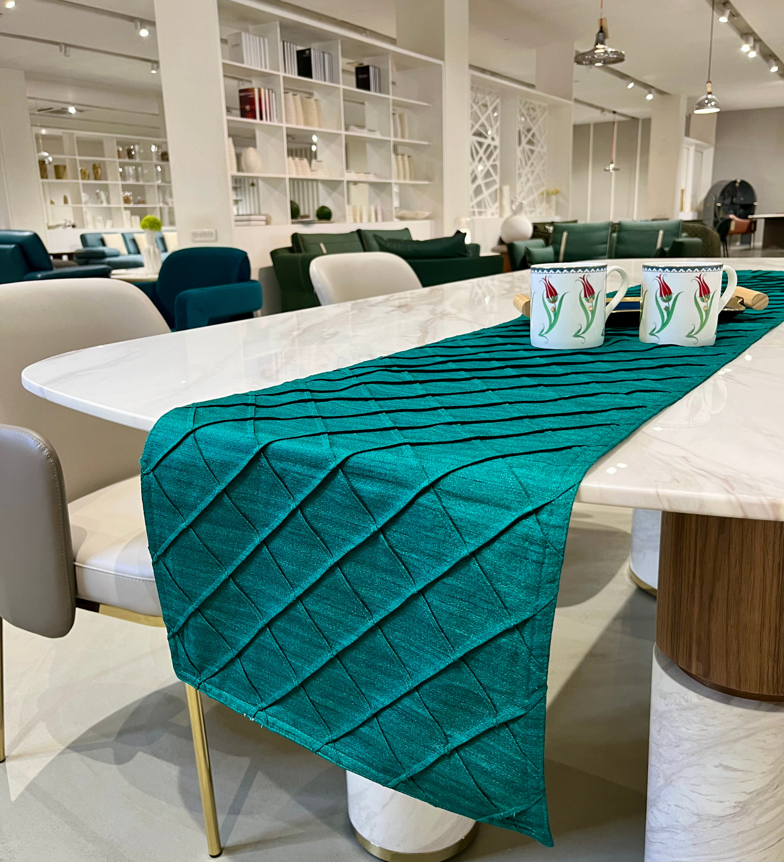 Toyaja side angle image 4