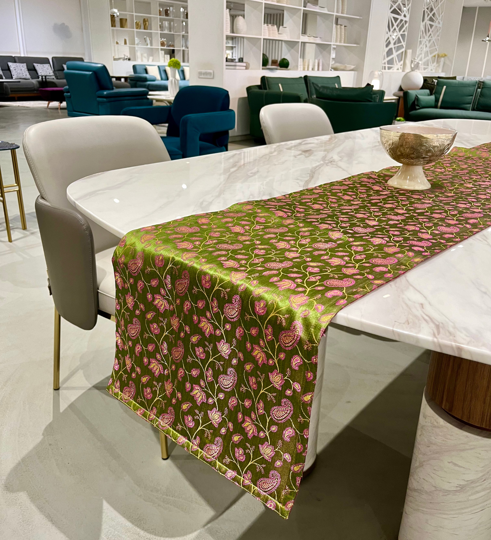 ametrine side angle image 2